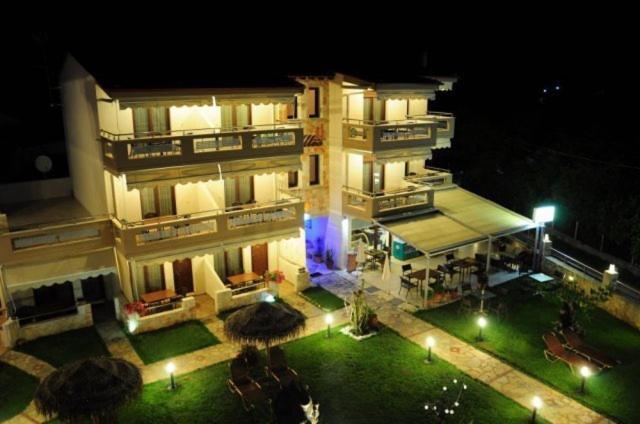 Allea Hotel And Apartments Toroni Dış mekan fotoğraf