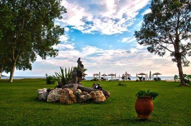 Allea Hotel And Apartments Toroni Dış mekan fotoğraf